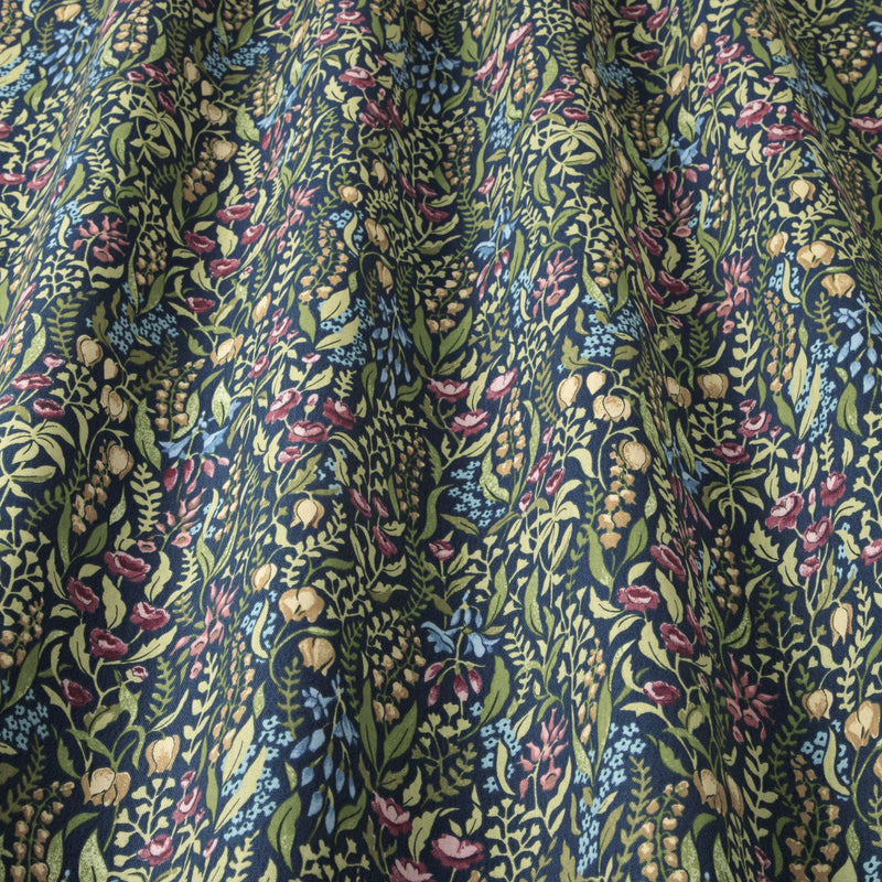 Kelmscott Jewel Oilcloth Tablecloth Smd iliv