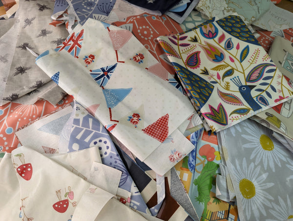 2 kg Bag of Fryetts Fabrics Cotton Oilcloth Offcuts and Remnants for Crafts-Warehouse Clearance