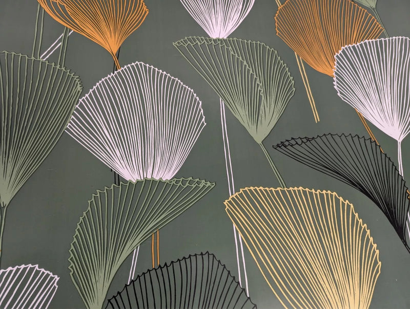 Padded Table Protector with Printed Ginkgo Leaves Green Design - 140cm Wide, Heat Resistant, Durable, Waterproof, Table Cover for Dining, Kitchen, Indoor and Outdoor Use